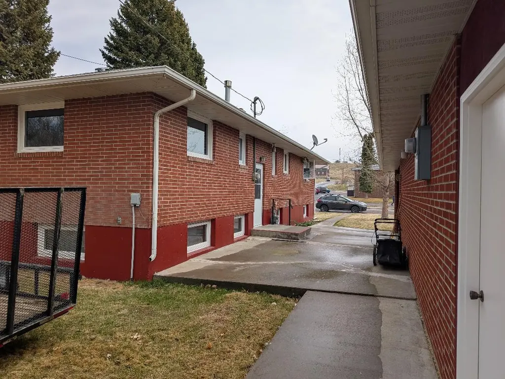 300 Gallatin Street Shelby MT 59474