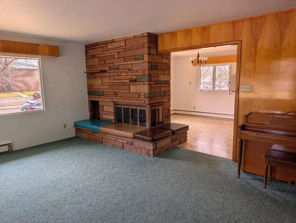 300 Gallatin Street Shelby MT 59474