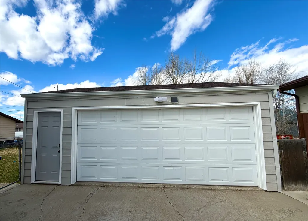 629 35th Avenue NE Great Falls MT 59404