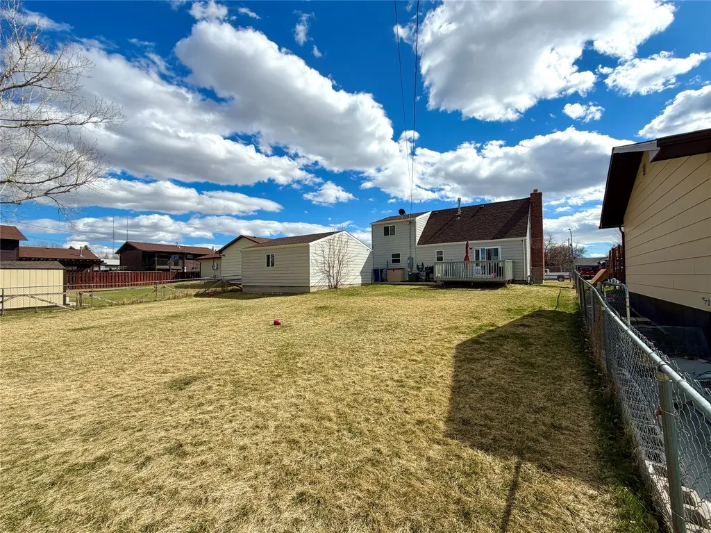 629 35th Avenue NE Great Falls MT 59404