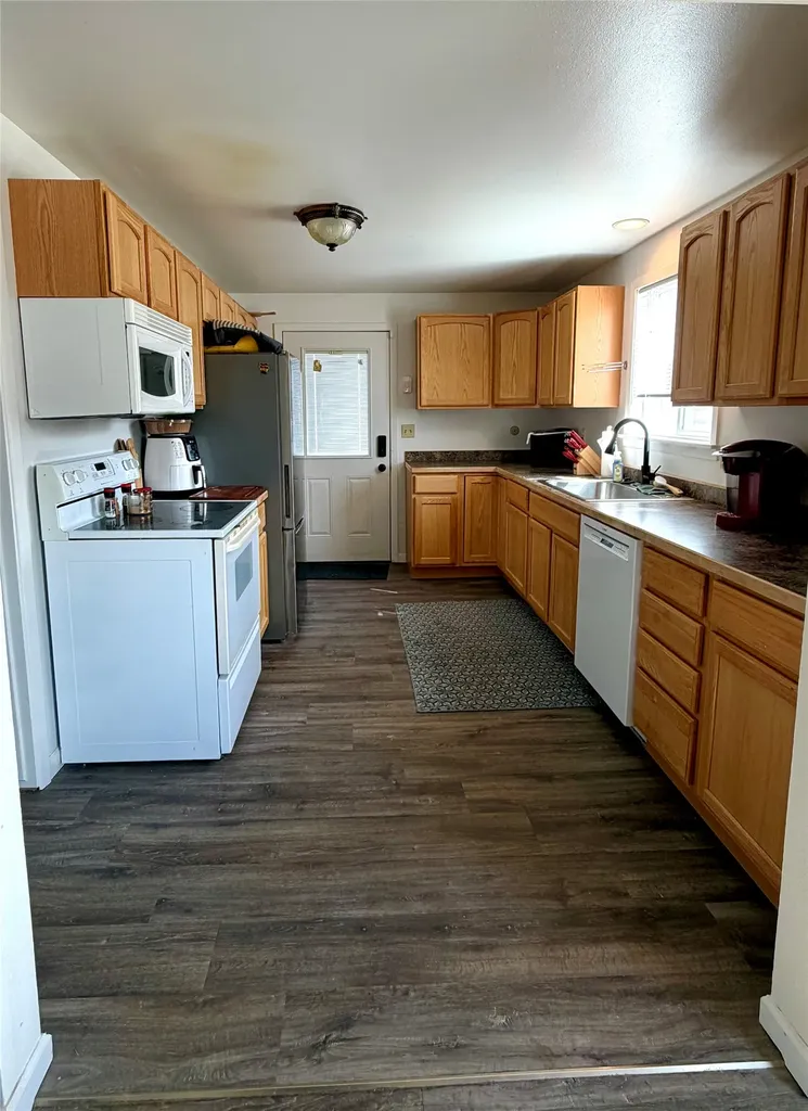 629 35th Avenue NE Great Falls MT 59404