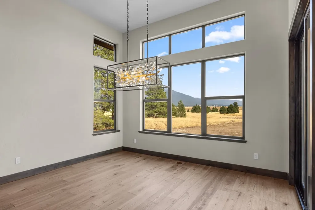 110 Paradise Loop Eureka MT 59917