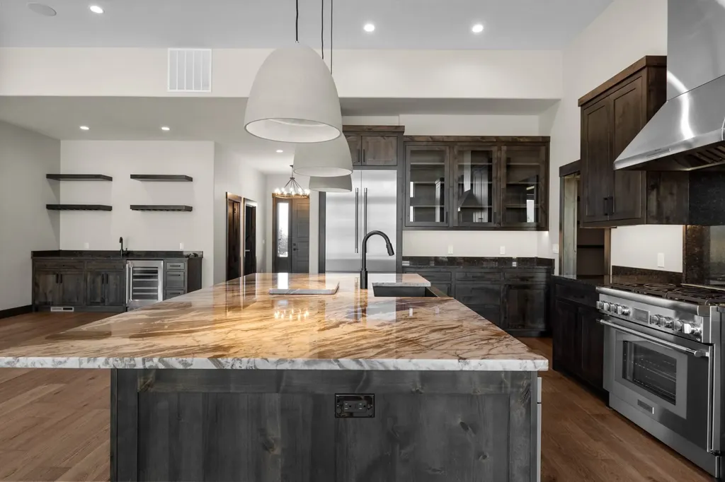 110 Paradise Loop Eureka MT 59917