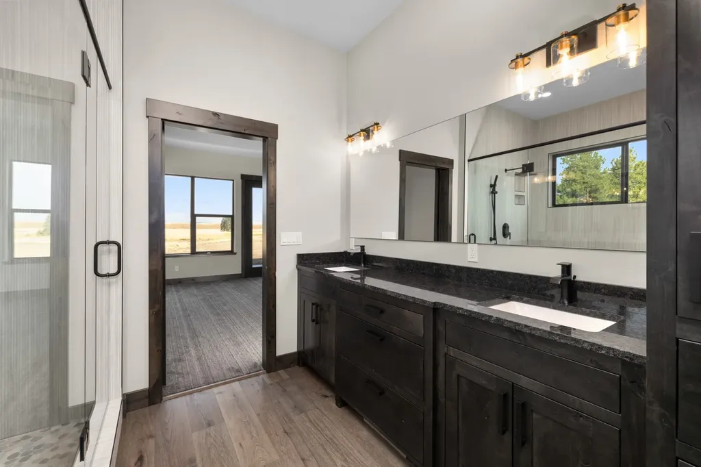 110 Paradise Loop Eureka MT 59917