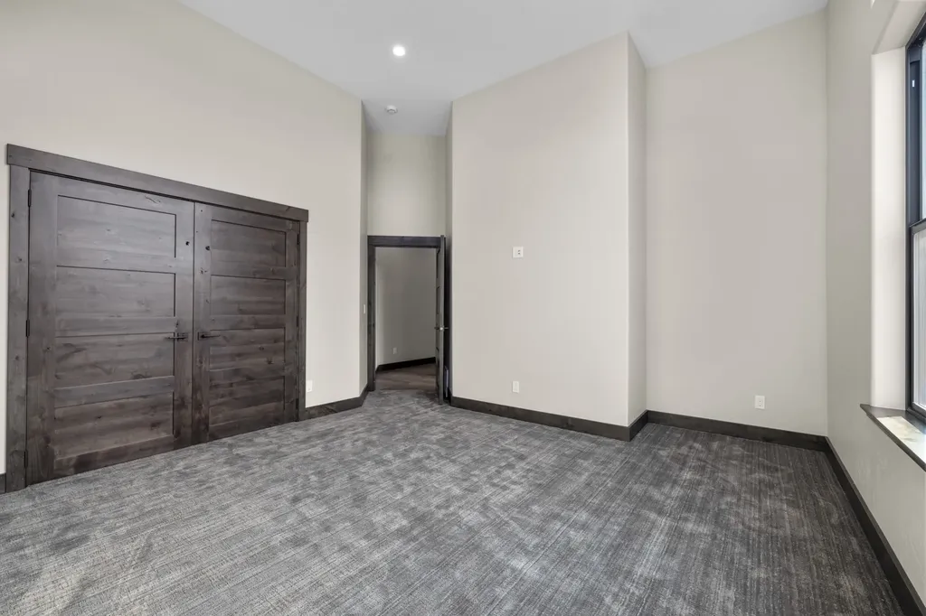 110 Paradise Loop Eureka MT 59917