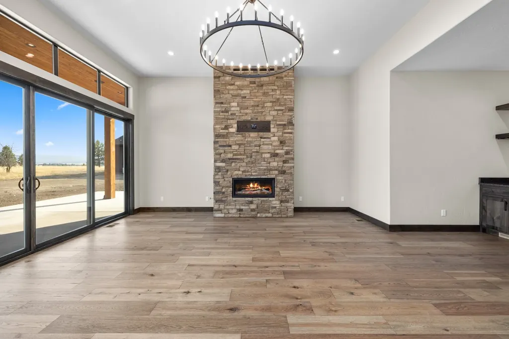 110 Paradise Loop Eureka MT 59917