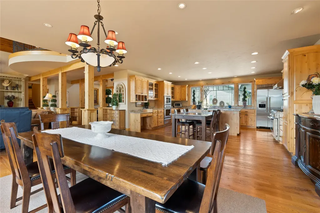 125 S Crestview Terrace Bigfork MT 59911