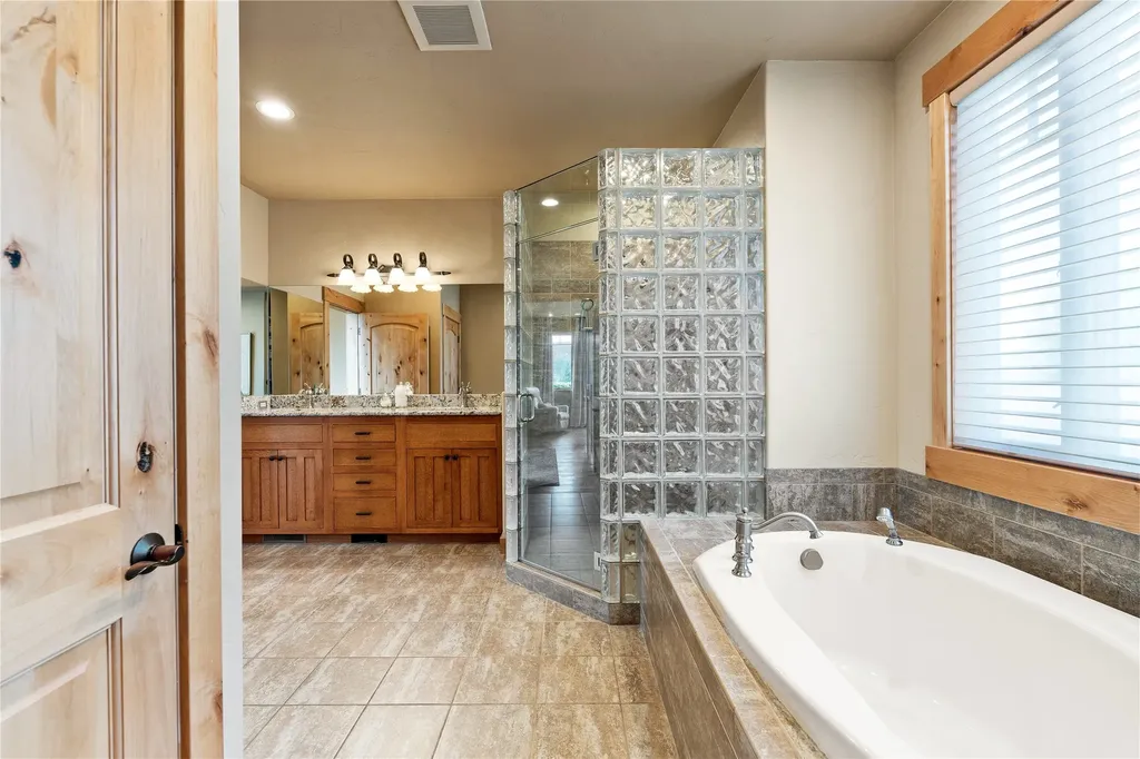 125 S Crestview Terrace Bigfork MT 59911