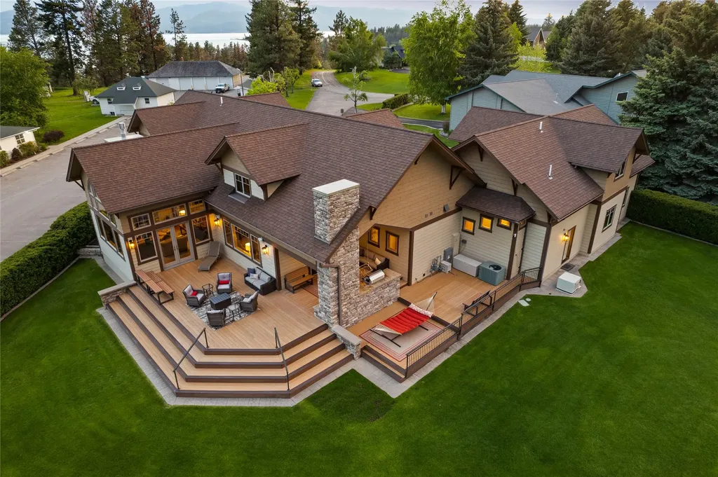 125 S Crestview Terrace Bigfork MT 59911