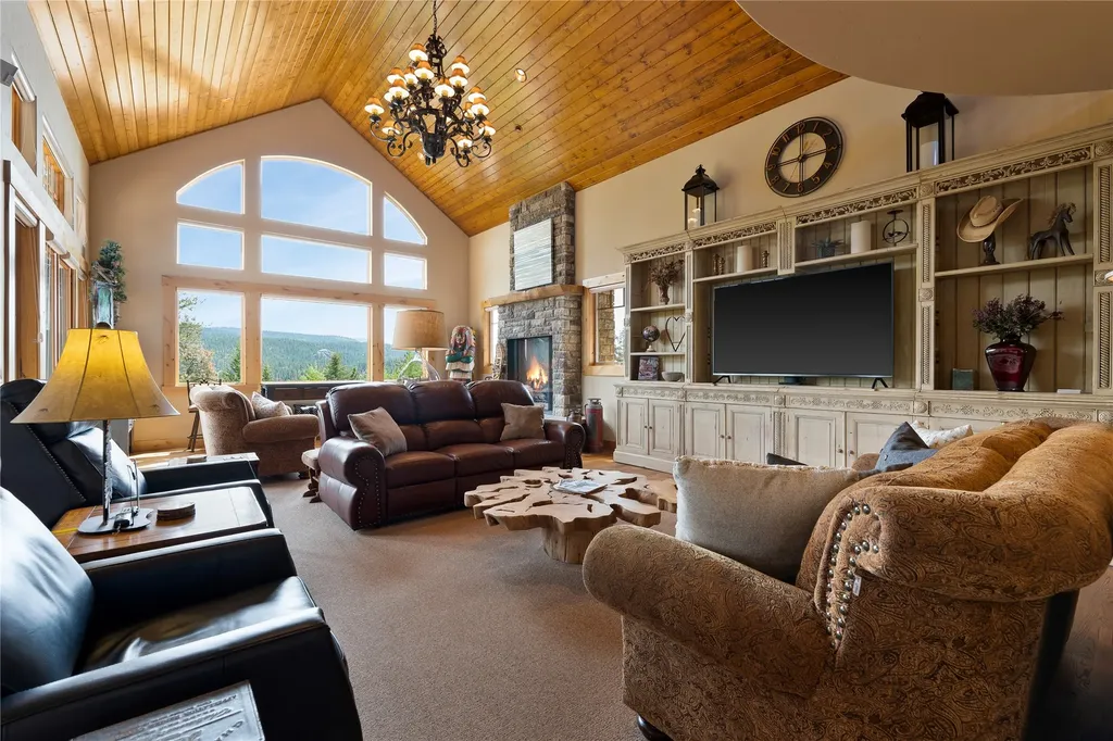 125 S Crestview Terrace Bigfork MT 59911