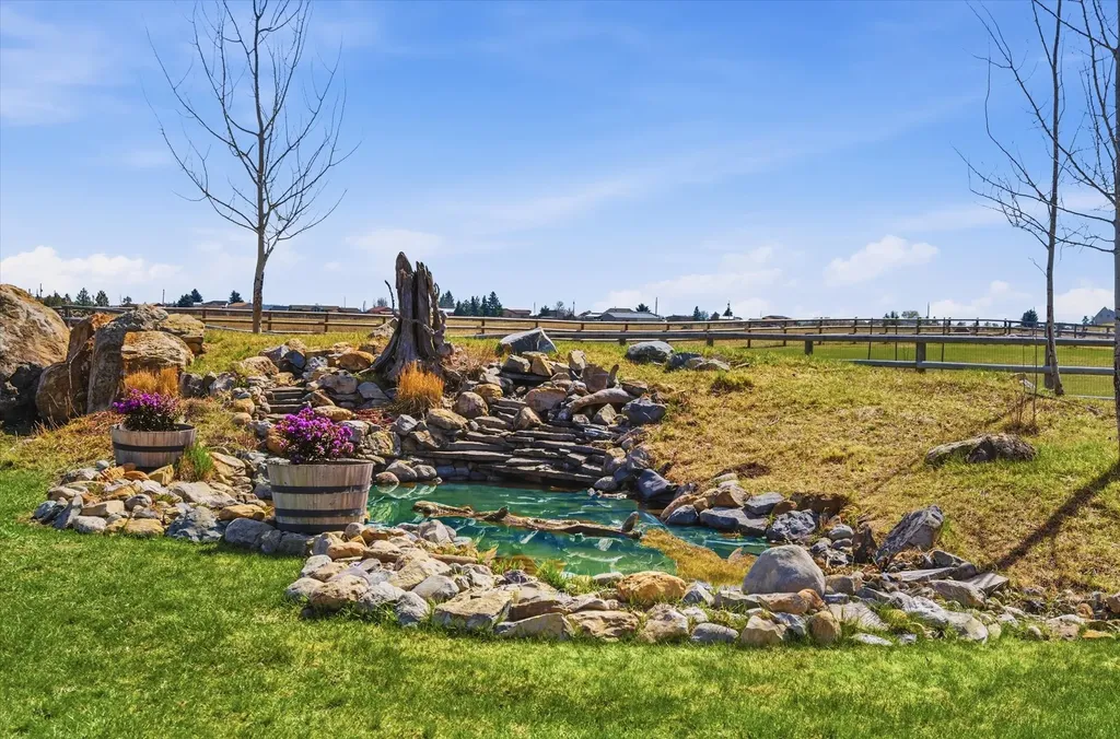253 Lost Creek Lane Kalispell MT 59901