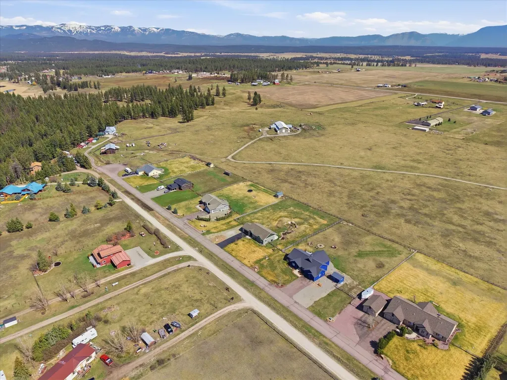 253 Lost Creek Lane Kalispell MT 59901