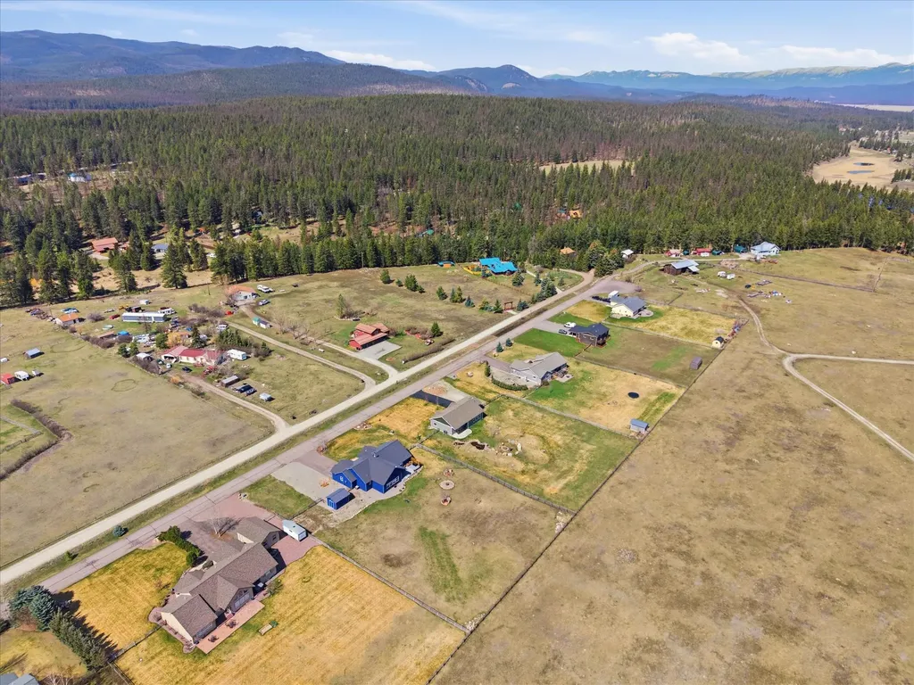 253 Lost Creek Lane Kalispell MT 59901
