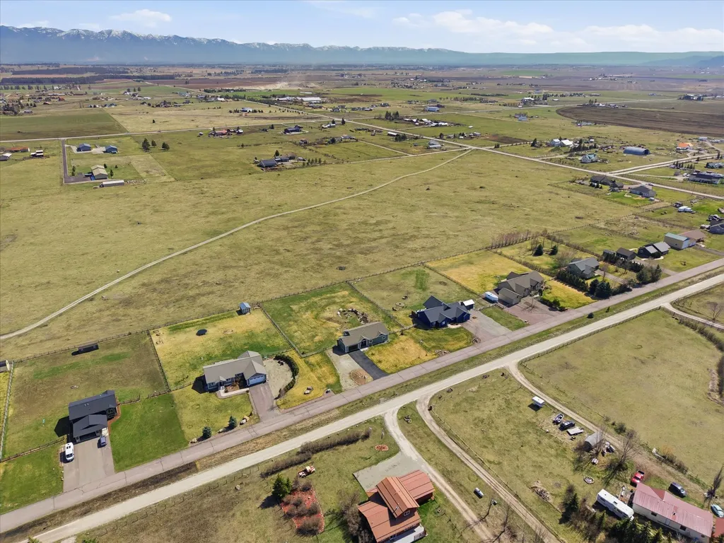 253 Lost Creek Lane Kalispell MT 59901