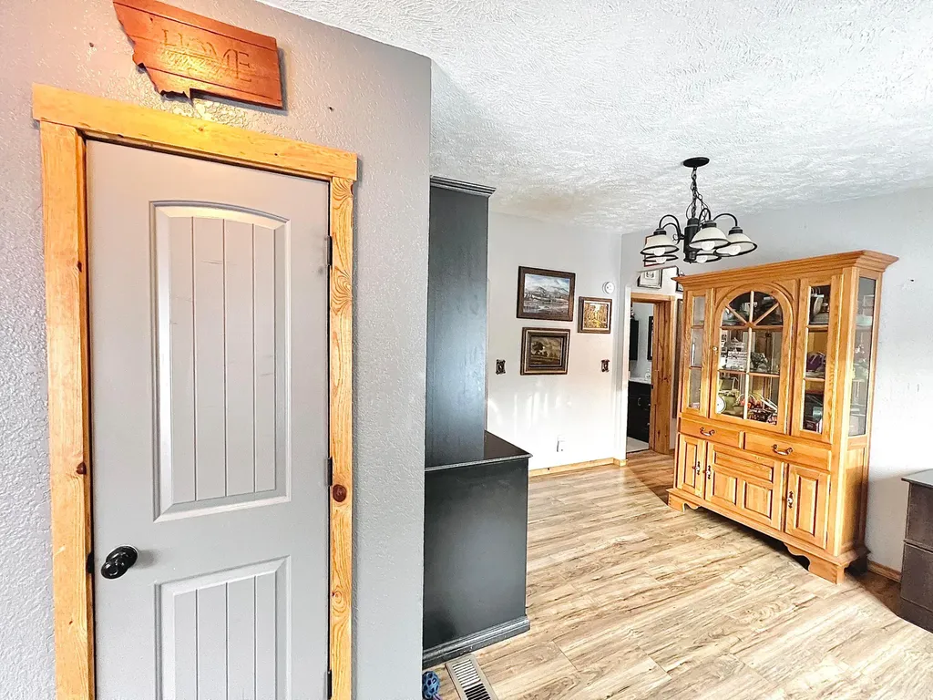 7246 Austin Road Helena MT 59602