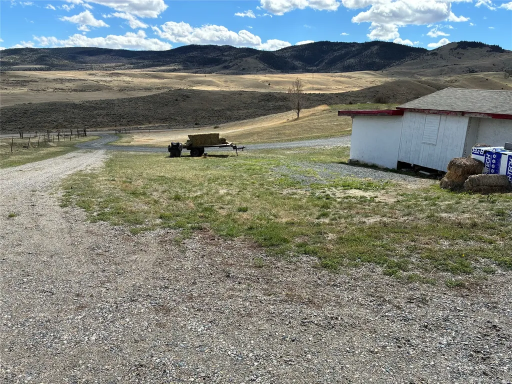 348 Cottonwood Road Cardwell MT 59721