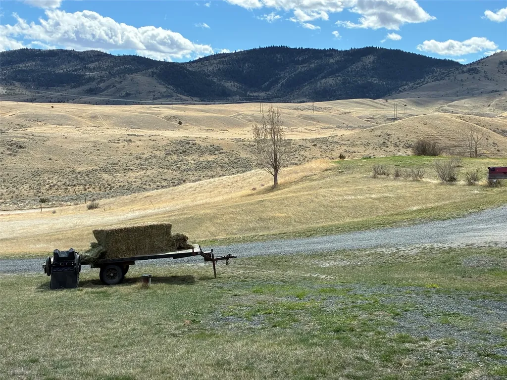 348 Cottonwood Road Cardwell MT 59721