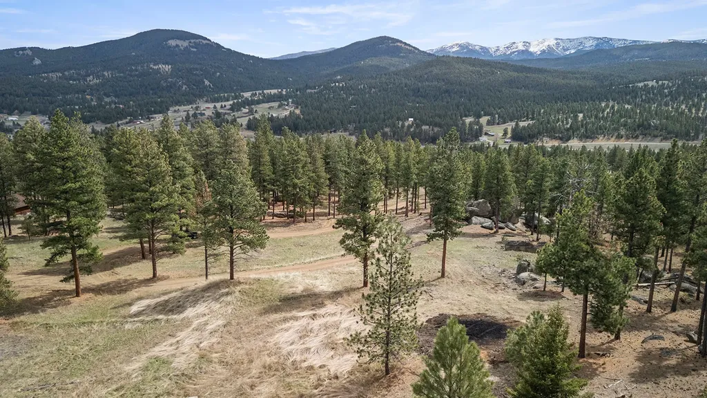15 Old Abe Road Clancy MT 59634
