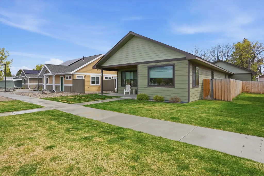 308 N 8th Street Hamilton MT 59840