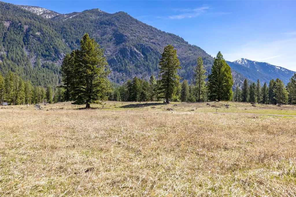 67 Mack Road Columbia Falls MT 59912
