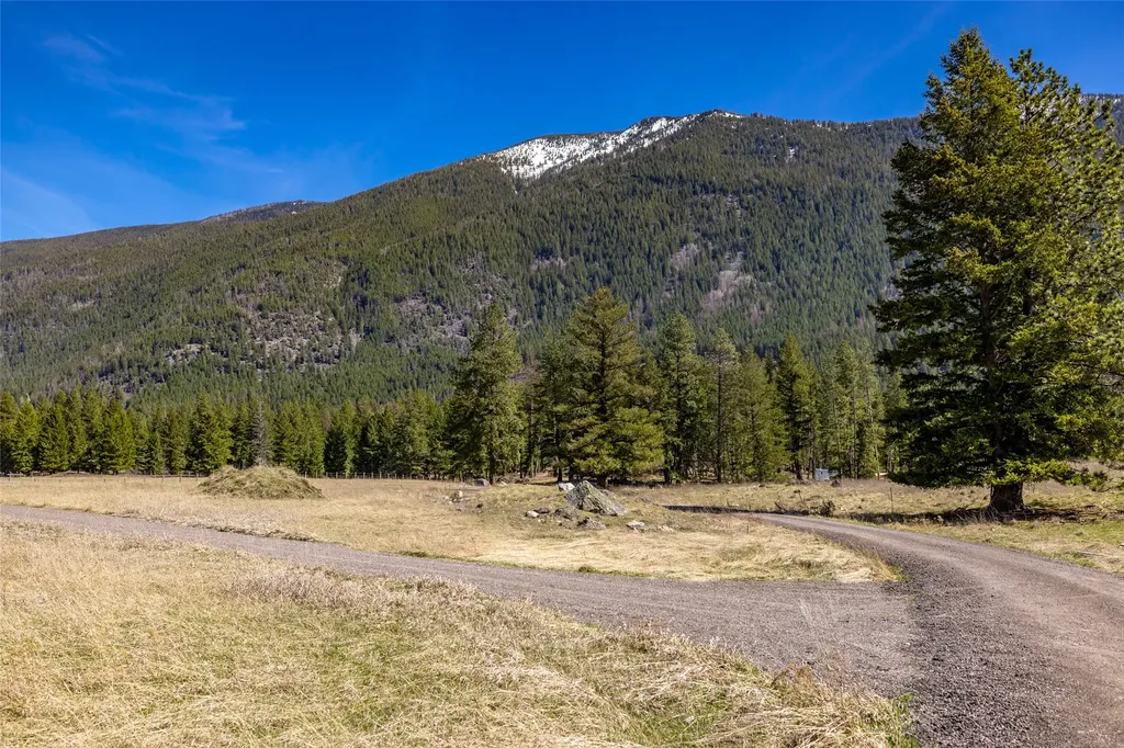 67 Mack Road Columbia Falls MT 59912