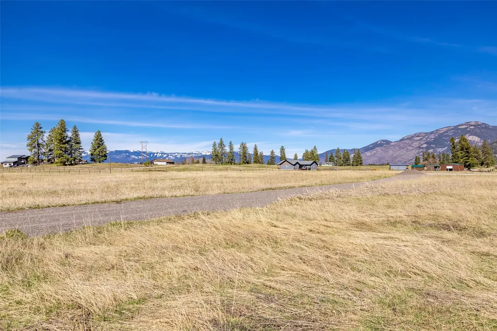 67 Mack Road Columbia Falls MT 59912