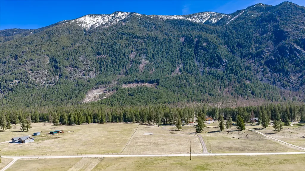 67 Mack Road Columbia Falls MT 59912