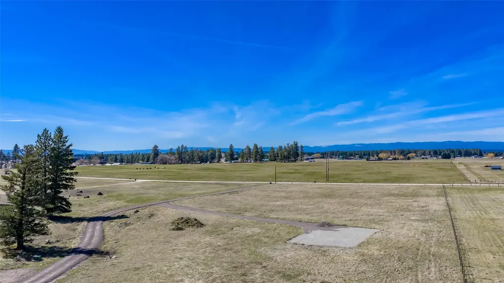 67 Mack Road Columbia Falls MT 59912