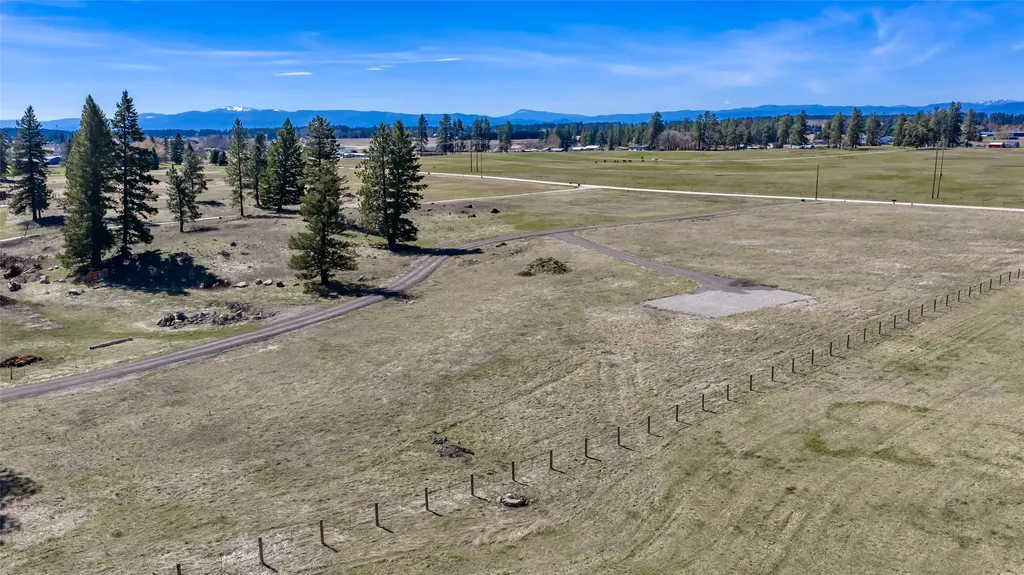 67 Mack Road Columbia Falls MT 59912