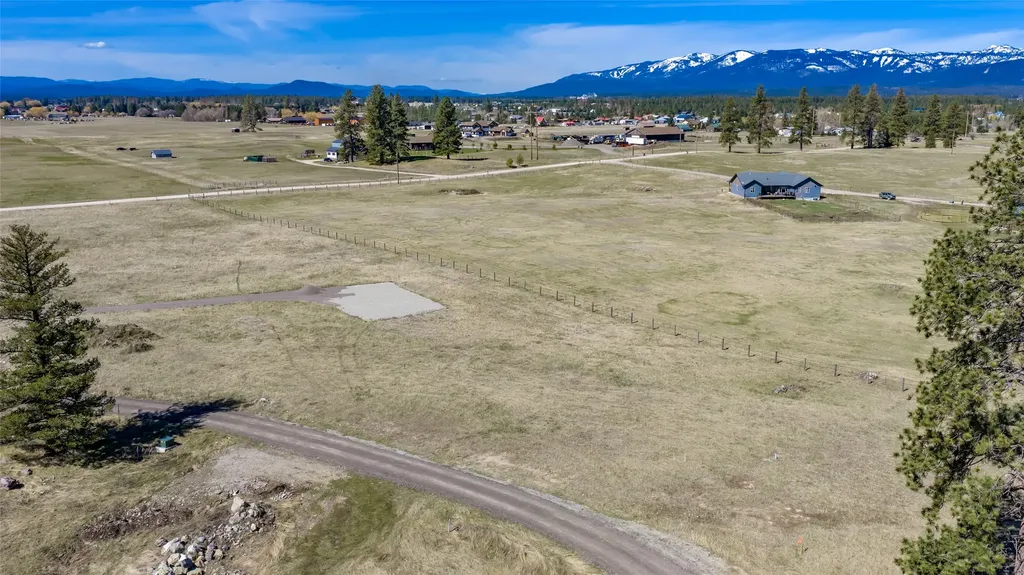 67 Mack Road Columbia Falls MT 59912