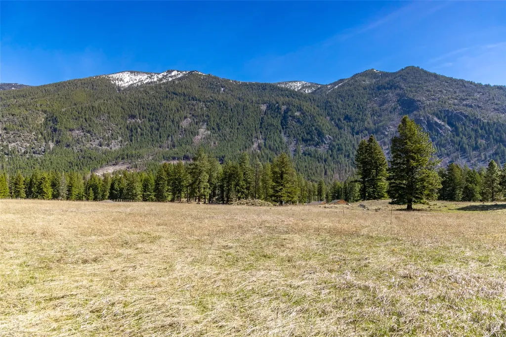 67 Mack Road Columbia Falls MT 59912