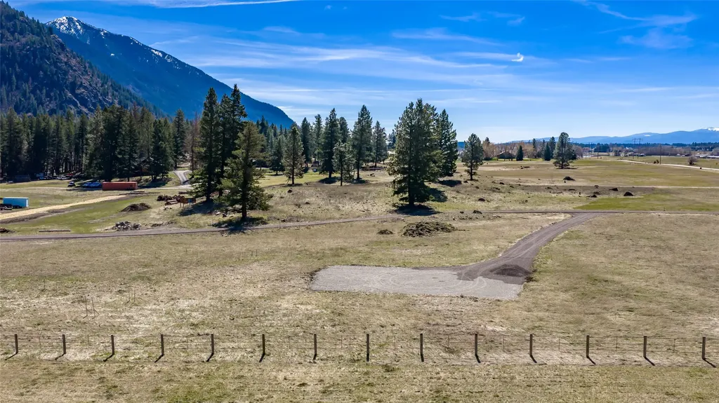 67 Mack Road Columbia Falls MT 59912
