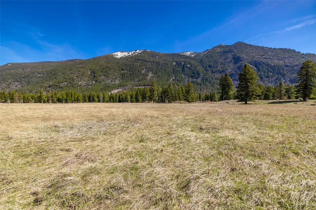 67 Mack Road Columbia Falls MT 59912