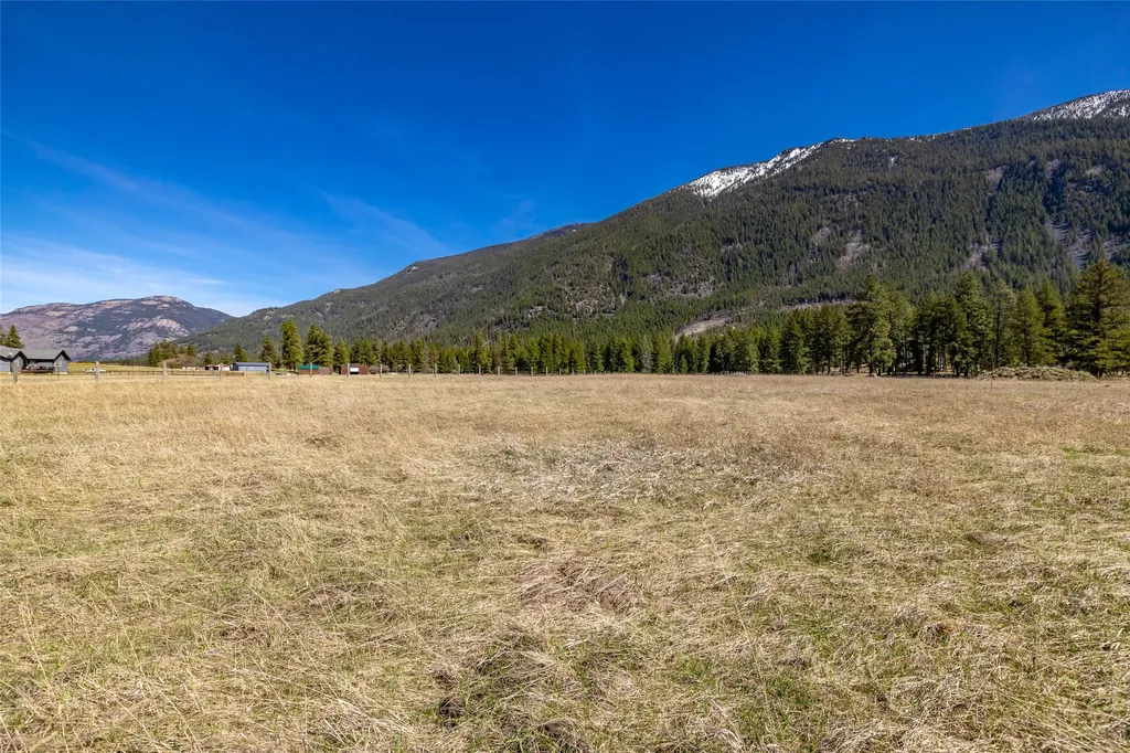 67 Mack Road Columbia Falls MT 59912