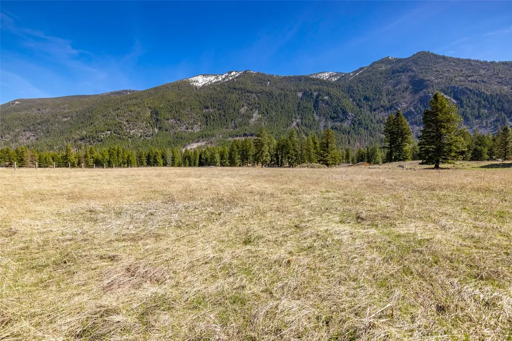 67 Mack Road Columbia Falls MT 59912