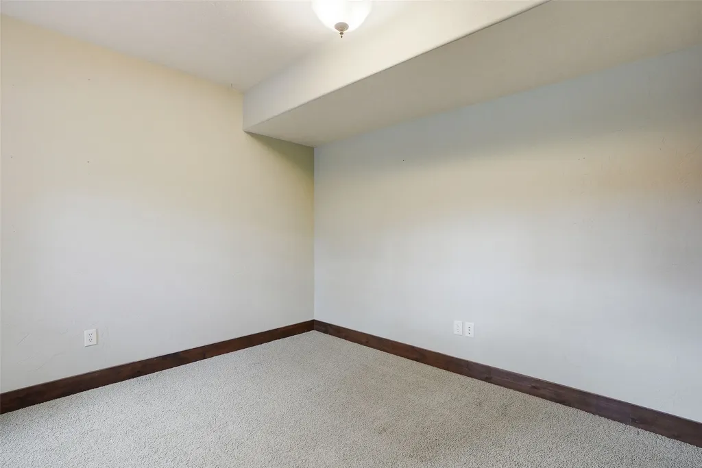 215 Peekaboo Trail Hamilton MT 59840