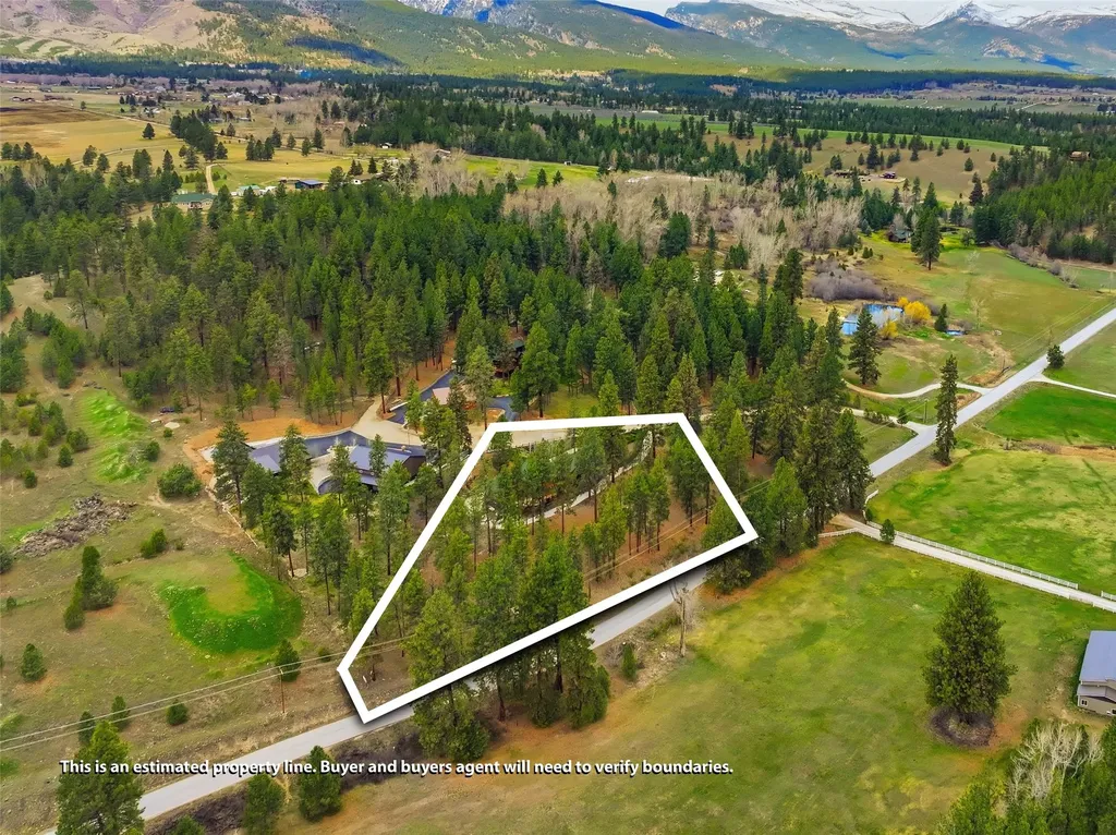 215 Peekaboo Trail Hamilton MT 59840