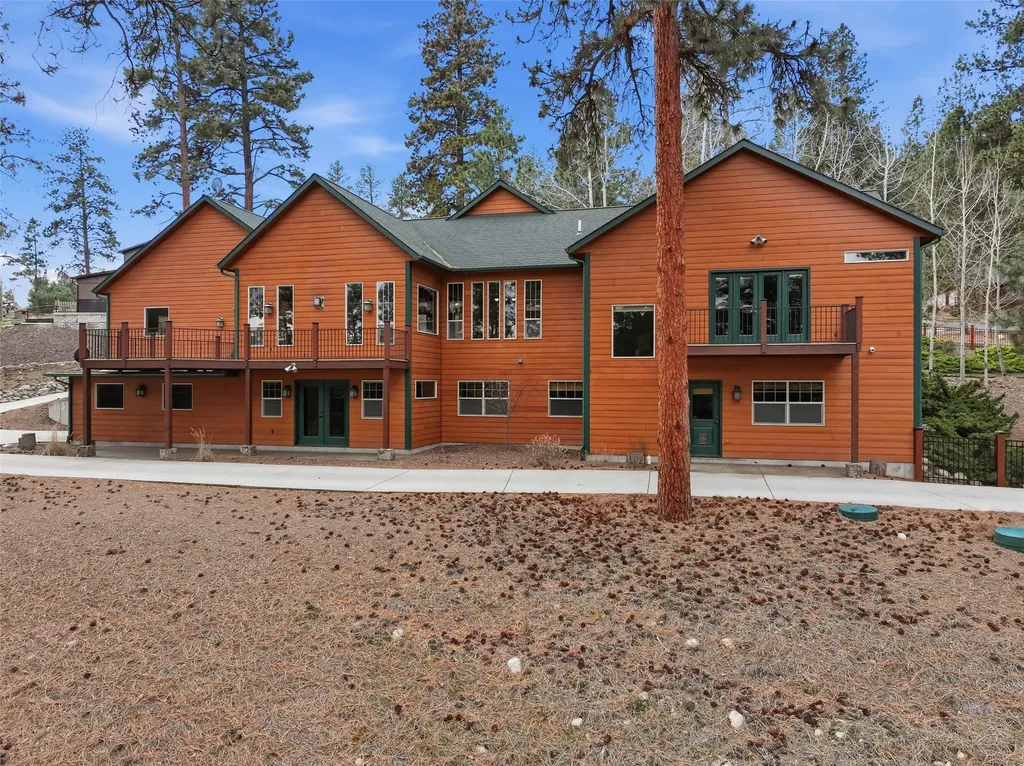 215 Peekaboo Trail Hamilton MT 59840
