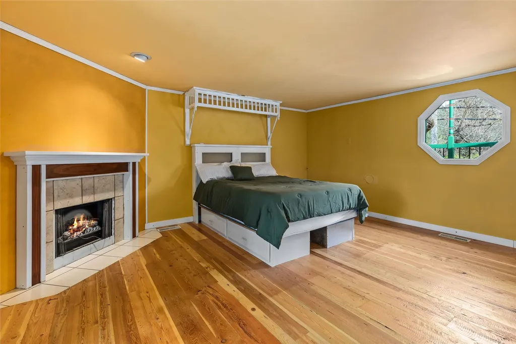2335 Gilbert Avenue Missoula MT 59802