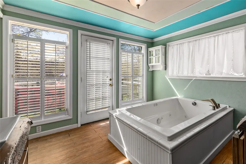 2335 Gilbert Avenue Missoula MT 59802