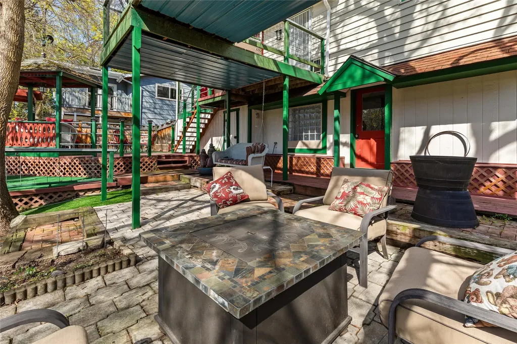 2335 Gilbert Avenue Missoula MT 59802