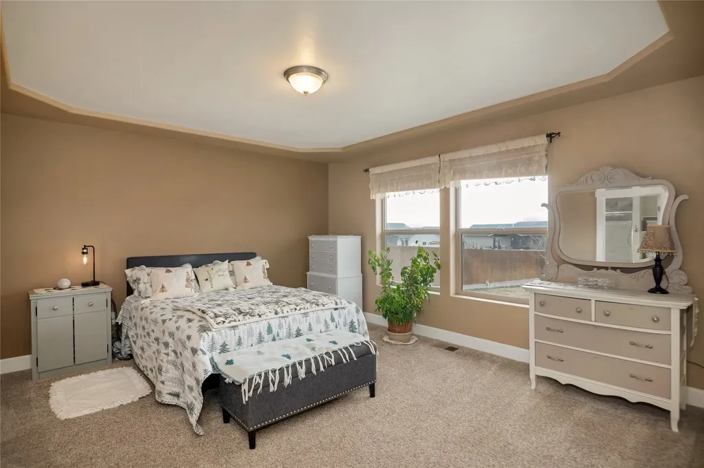 971 Star Road Helena MT 59602