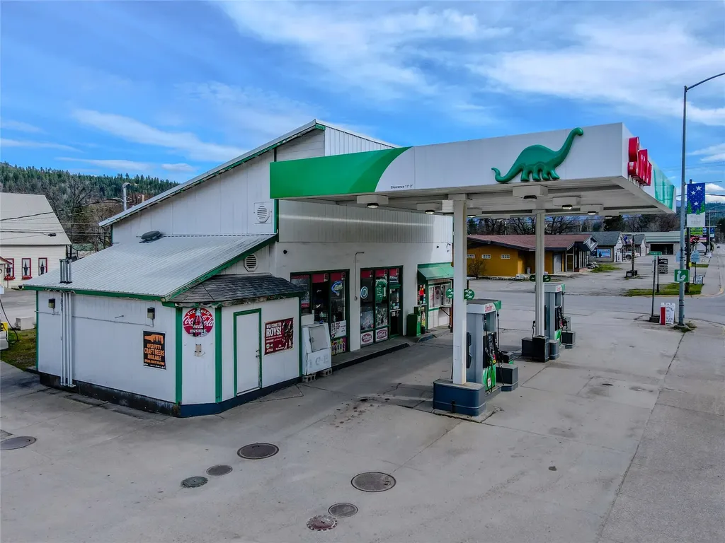 213 & 217 E Missoula Avenue Troy MT 59935
