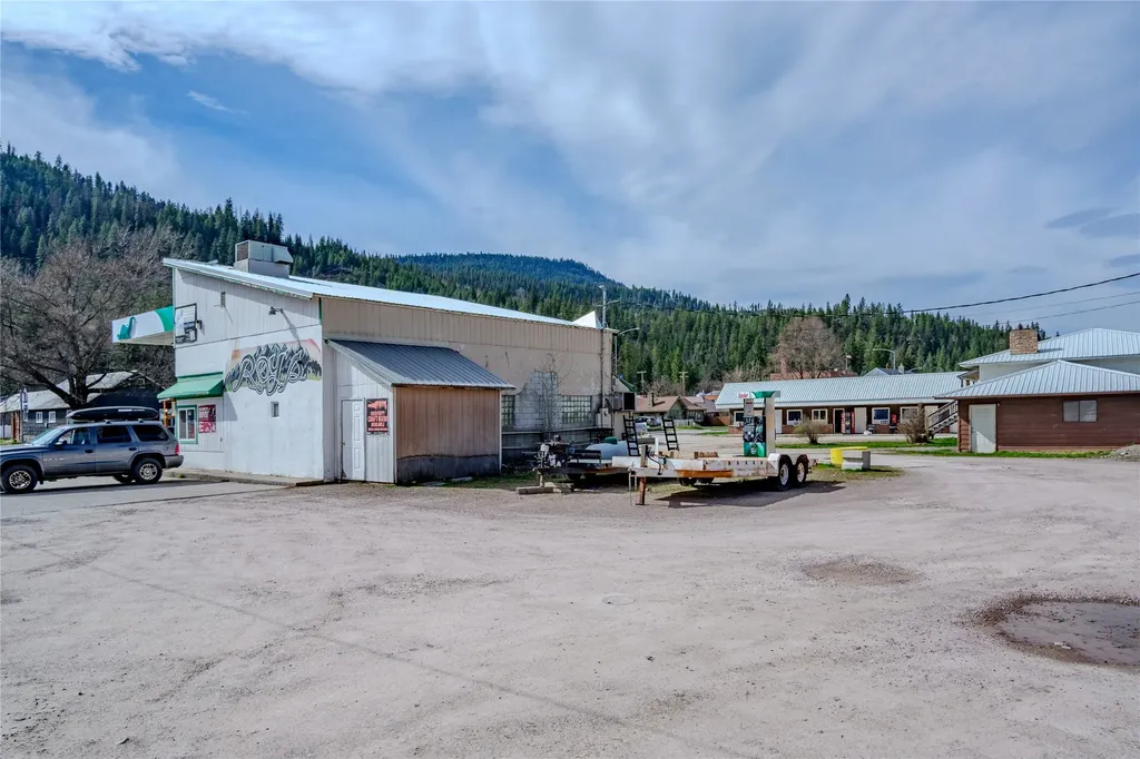 213 & 217 E Missoula Avenue Troy MT 59935
