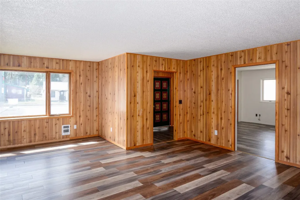 213 & 217 E Missoula Avenue Troy MT 59935