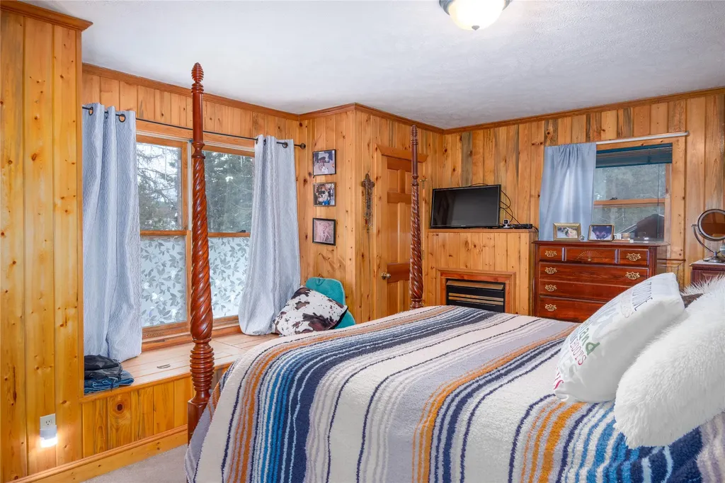 108 Thompson Heights Trail Libby MT 59923