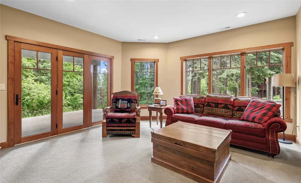 3813 Tamarack Avenue Whitefish MT 59937