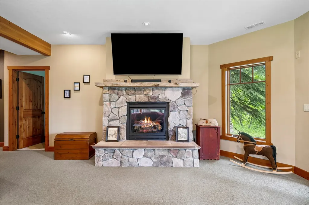 3813 Tamarack Avenue Whitefish MT 59937