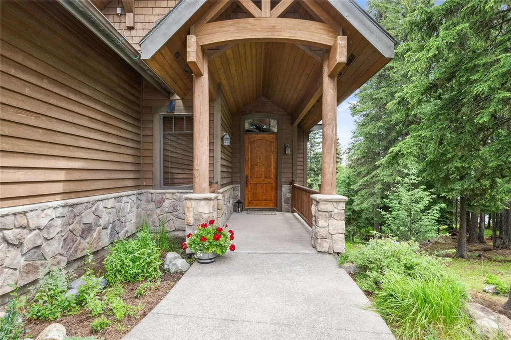 3813 Tamarack Avenue Whitefish MT 59937
