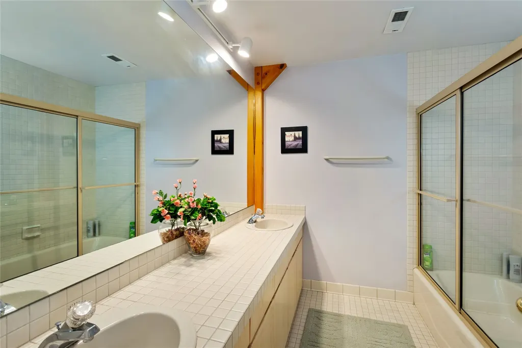 100 Deep Bay Drive Lakeside MT 59922